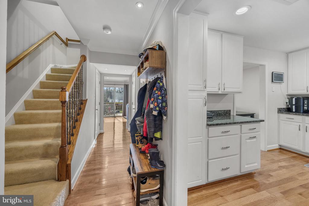 202 LEEDS CT E, WARRENTON, Virginia 20186, 3 Bedrooms Bedrooms, ,2 BathroomsBathrooms,Residential,202 LEEDS CT E,VAFQ2021002 MLS # VAFQ2021002