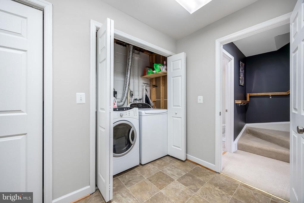 202 LEEDS CT E, WARRENTON, Virginia 20186, 3 Bedrooms Bedrooms, ,2 BathroomsBathrooms,Residential,202 LEEDS CT E,VAFQ2021002 MLS # VAFQ2021002