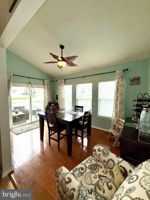 9413 BIRCH CLIFF DR, FREDERICKSBURG, Virginia 22407, 4 Bedrooms Bedrooms, ,2 BathroomsBathrooms,Residential,9413 BIRCH CLIFF DR,VASP2040240 MLS # VASP2040240