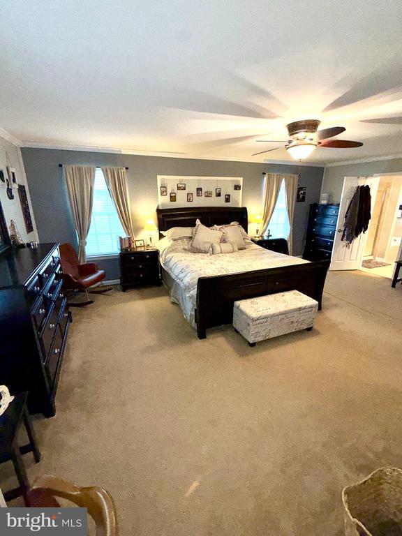 9413 BIRCH CLIFF DR, FREDERICKSBURG, Virginia 22407, 4 Bedrooms Bedrooms, ,2 BathroomsBathrooms,Residential,9413 BIRCH CLIFF DR,VASP2040240 MLS # VASP2040240