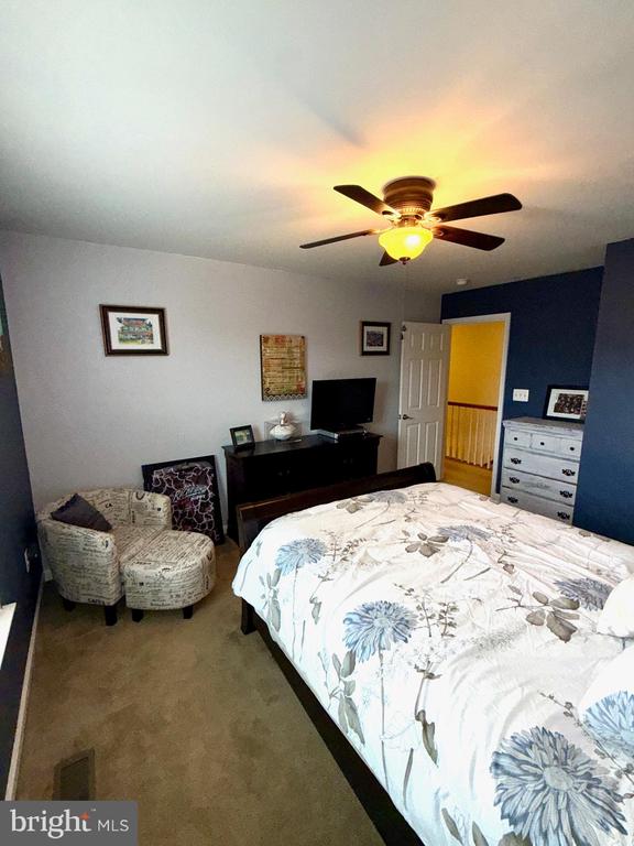 9413 BIRCH CLIFF DR, FREDERICKSBURG, Virginia 22407, 4 Bedrooms Bedrooms, ,2 BathroomsBathrooms,Residential,9413 BIRCH CLIFF DR,VASP2040240 MLS # VASP2040240