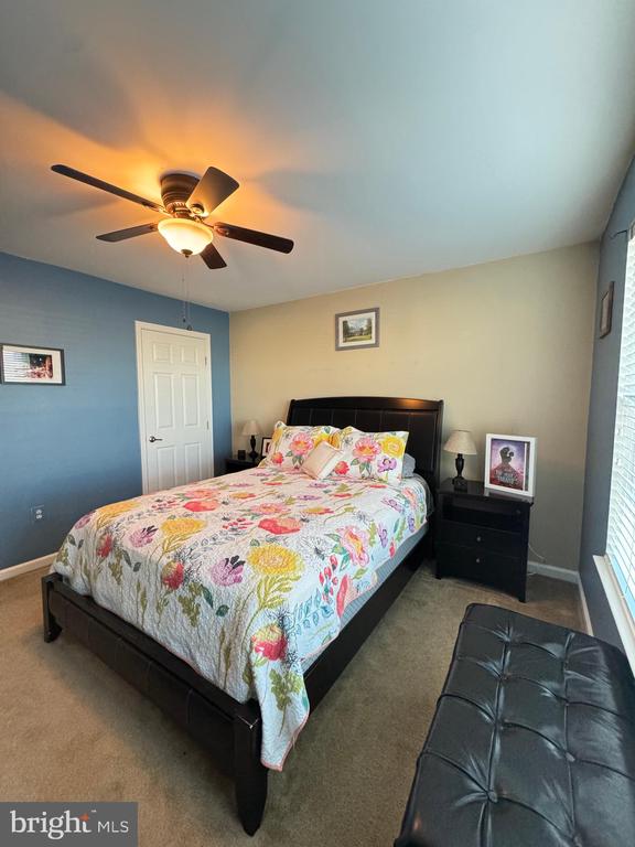 9413 BIRCH CLIFF DR, FREDERICKSBURG, Virginia 22407, 4 Bedrooms Bedrooms, ,2 BathroomsBathrooms,Residential,9413 BIRCH CLIFF DR,VASP2040240 MLS # VASP2040240