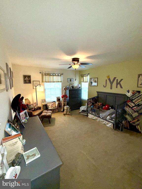 9413 BIRCH CLIFF DR, FREDERICKSBURG, Virginia 22407, 4 Bedrooms Bedrooms, ,2 BathroomsBathrooms,Residential,9413 BIRCH CLIFF DR,VASP2040240 MLS # VASP2040240