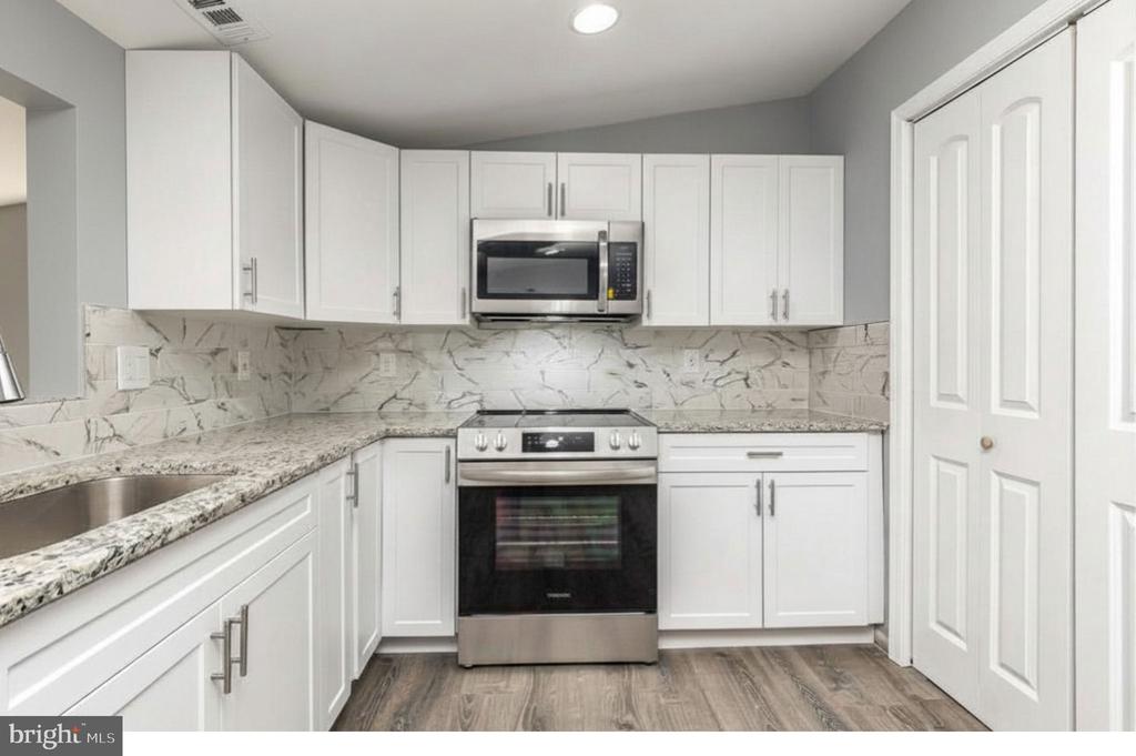 17299 MONROVIA RD, ORANGE, Virginia 22960, 3 Bedrooms Bedrooms, ,2 BathroomsBathrooms,Residential,17299 MONROVIA RD,VAOR2013474 MLS # VAOR2013474