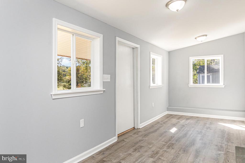 17299 MONROVIA RD, ORANGE, Virginia 22960, 3 Bedrooms Bedrooms, ,2 BathroomsBathrooms,Residential,17299 MONROVIA RD,VAOR2013474 MLS # VAOR2013474