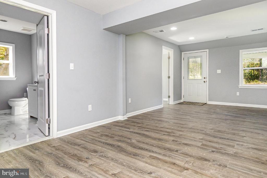 17299 MONROVIA RD, ORANGE, Virginia 22960, 3 Bedrooms Bedrooms, ,2 BathroomsBathrooms,Residential,17299 MONROVIA RD,VAOR2013474 MLS # VAOR2013474