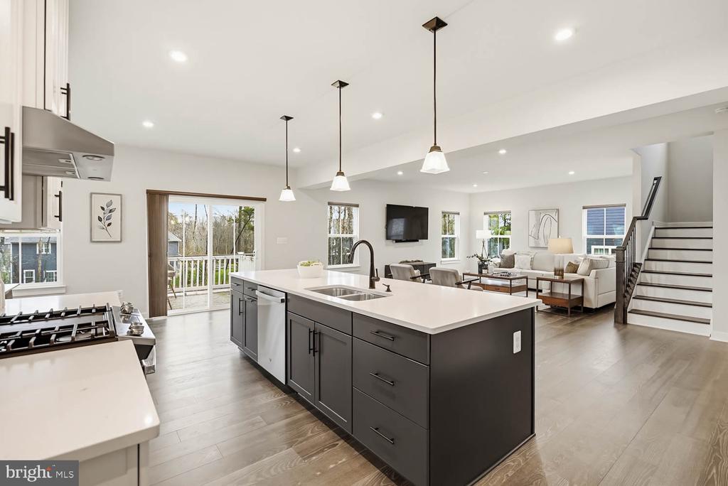 10907 GREEN LEAF RUN, SPOTSYLVANIA, Virginia 22551, 5 Bedrooms Bedrooms, ,4 BathroomsBathrooms,Residential,10907 GREEN LEAF RUN,VASP2040256 MLS # VASP2040256