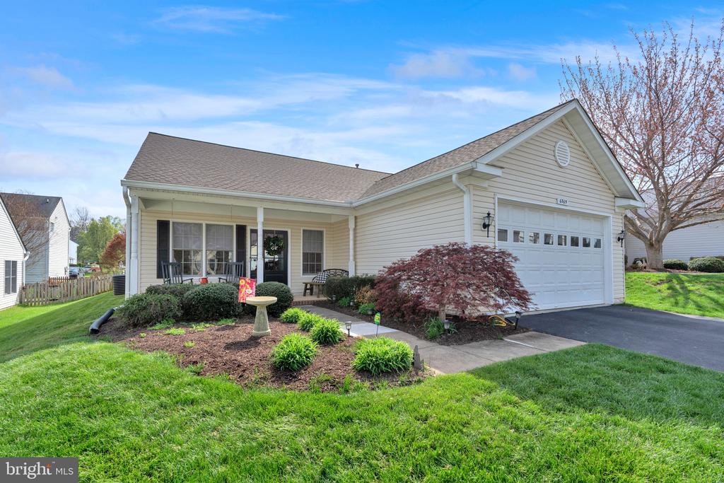 6809 WINTHROP CT, FREDERICKSBURG, Virginia 22407, 3 Bedrooms Bedrooms, ,2 BathroomsBathrooms,Residential,6809 WINTHROP CT,VASP2040398 MLS # VASP2040398