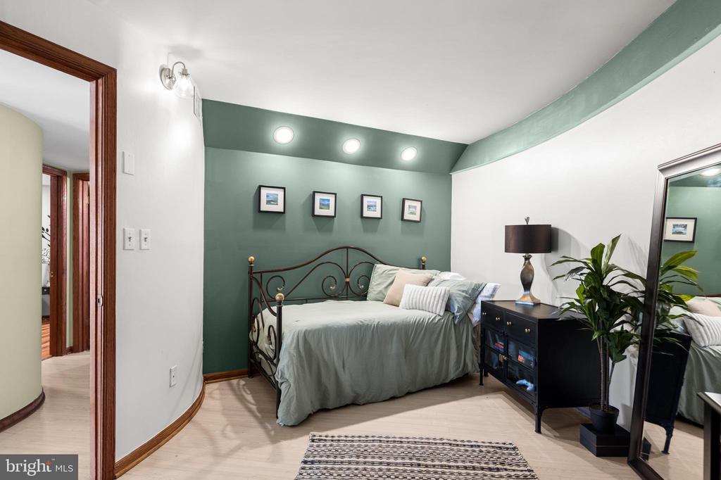 10803 CREST HILL RD, MARSHALL, Virginia, 3 Bedrooms Bedrooms, ,2 BathroomsBathrooms,Residential,10803 CREST HILL RD,VAFQ2021146 MLS # VAFQ2021146