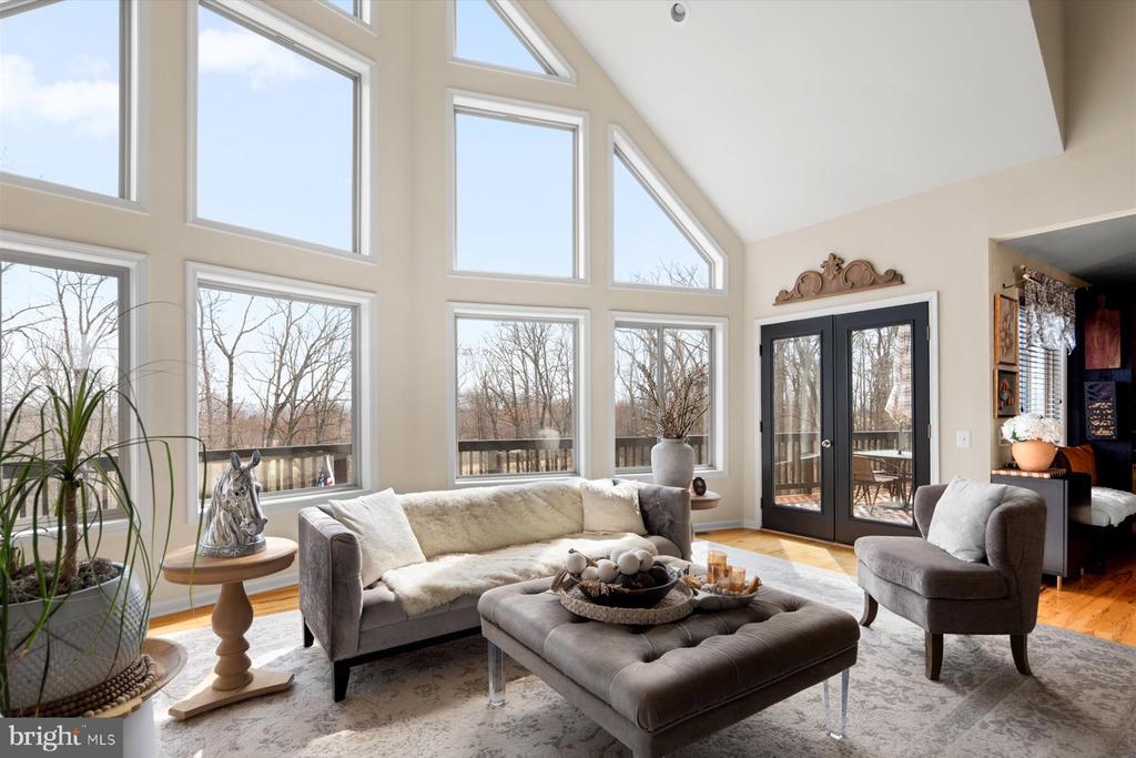 6246 JOHN BARTON PAYNE RD, MARSHALL, Virginia, 4 Bedrooms Bedrooms, ,3 BathroomsBathrooms,Residential,6246 JOHN BARTON PAYNE RD,VAFQ2020616 MLS # VAFQ2020616