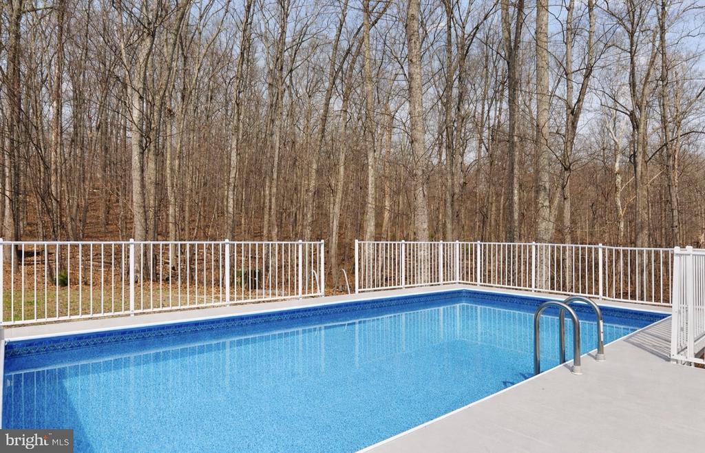 6246 JOHN BARTON PAYNE RD, MARSHALL, Virginia, 4 Bedrooms Bedrooms, ,3 BathroomsBathrooms,Residential,6246 JOHN BARTON PAYNE RD,VAFQ2020616 MLS # VAFQ2020616