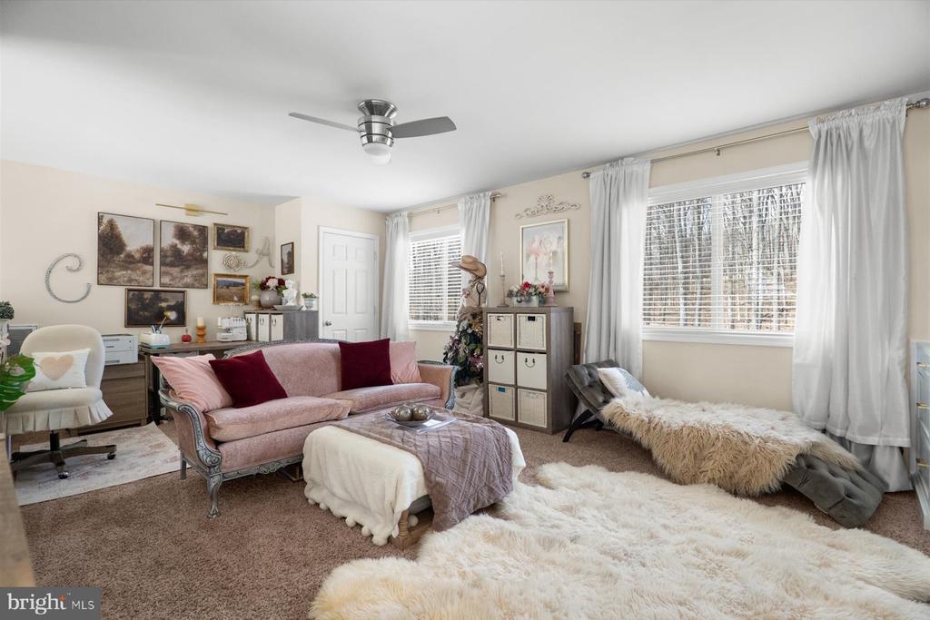 6246 JOHN BARTON PAYNE RD, MARSHALL, Virginia, 4 Bedrooms Bedrooms, ,3 BathroomsBathrooms,Residential,6246 JOHN BARTON PAYNE RD,VAFQ2020616 MLS # VAFQ2020616