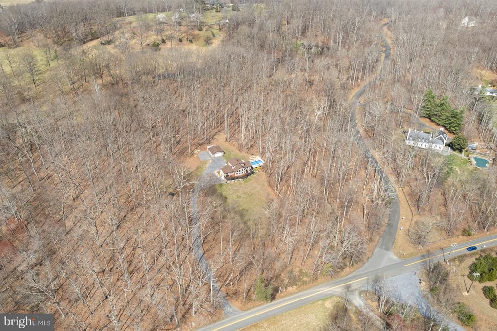 6246 JOHN BARTON PAYNE RD, MARSHALL, Virginia, 4 Bedrooms Bedrooms, ,3 BathroomsBathrooms,Residential,6246 JOHN BARTON PAYNE RD,VAFQ2020616 MLS # VAFQ2020616