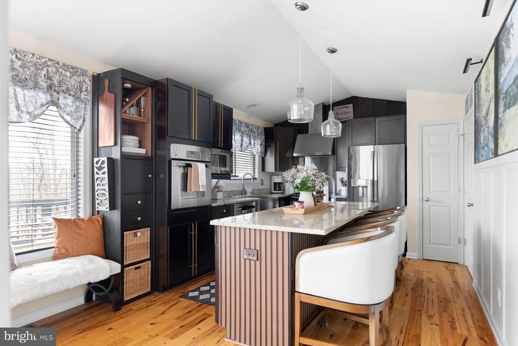 6246 JOHN BARTON PAYNE RD, MARSHALL, Virginia, 4 Bedrooms Bedrooms, ,3 BathroomsBathrooms,Residential,6246 JOHN BARTON PAYNE RD,VAFQ2020616 MLS # VAFQ2020616