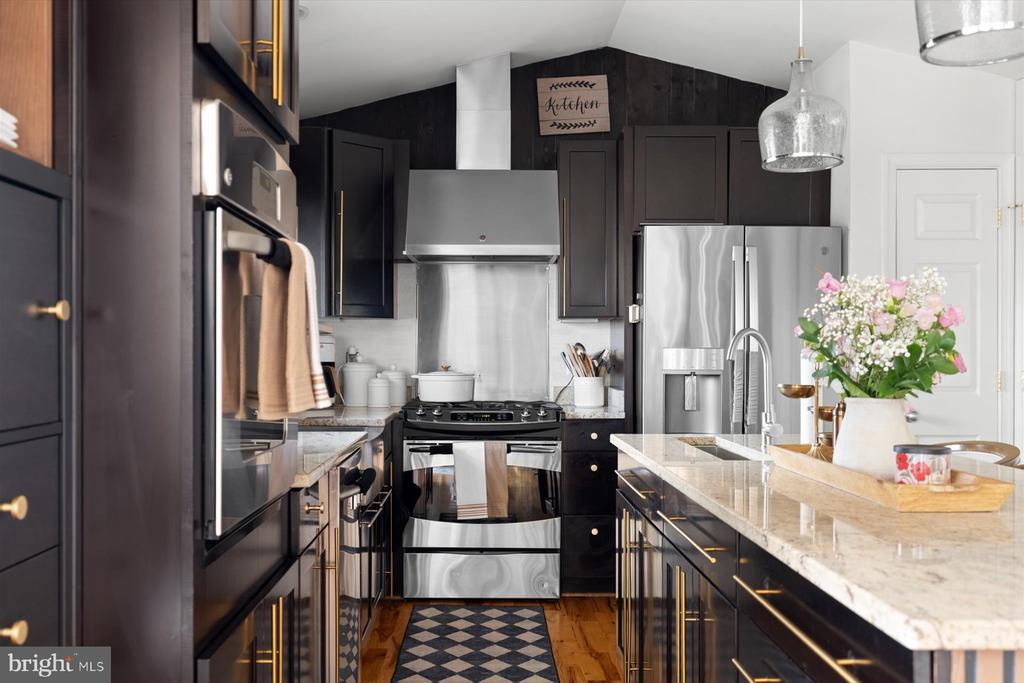 6246 JOHN BARTON PAYNE RD, MARSHALL, Virginia, 4 Bedrooms Bedrooms, ,3 BathroomsBathrooms,Residential,6246 JOHN BARTON PAYNE RD,VAFQ2020616 MLS # VAFQ2020616