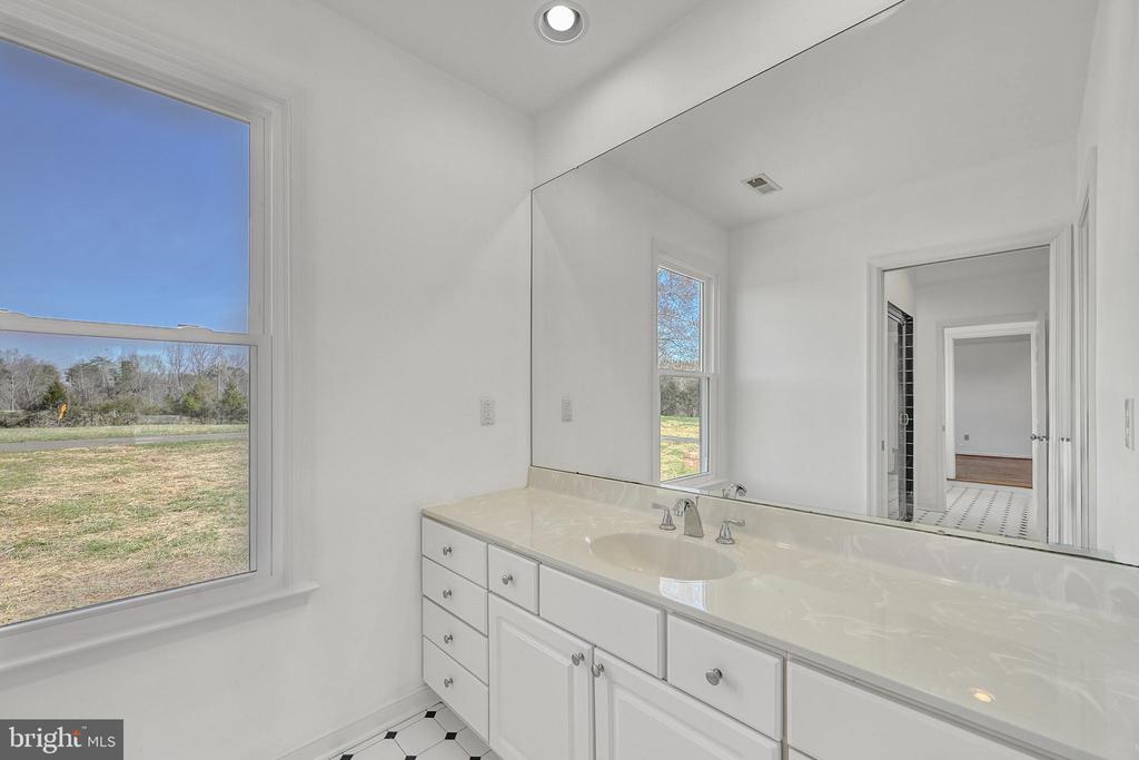 1950 CAMPBELL RD, KESWICK, Virginia 22947, 5 Bedrooms Bedrooms, ,3 BathroomsBathrooms,Residential,1950 CAMPBELL RD,VALA2009450 MLS # VALA2009450