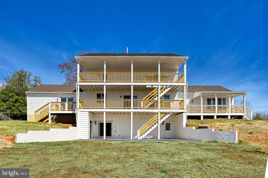 1950 CAMPBELL RD, KESWICK, Virginia 22947, 5 Bedrooms Bedrooms, ,3 BathroomsBathrooms,Residential,1950 CAMPBELL RD,VALA2009450 MLS # VALA2009450