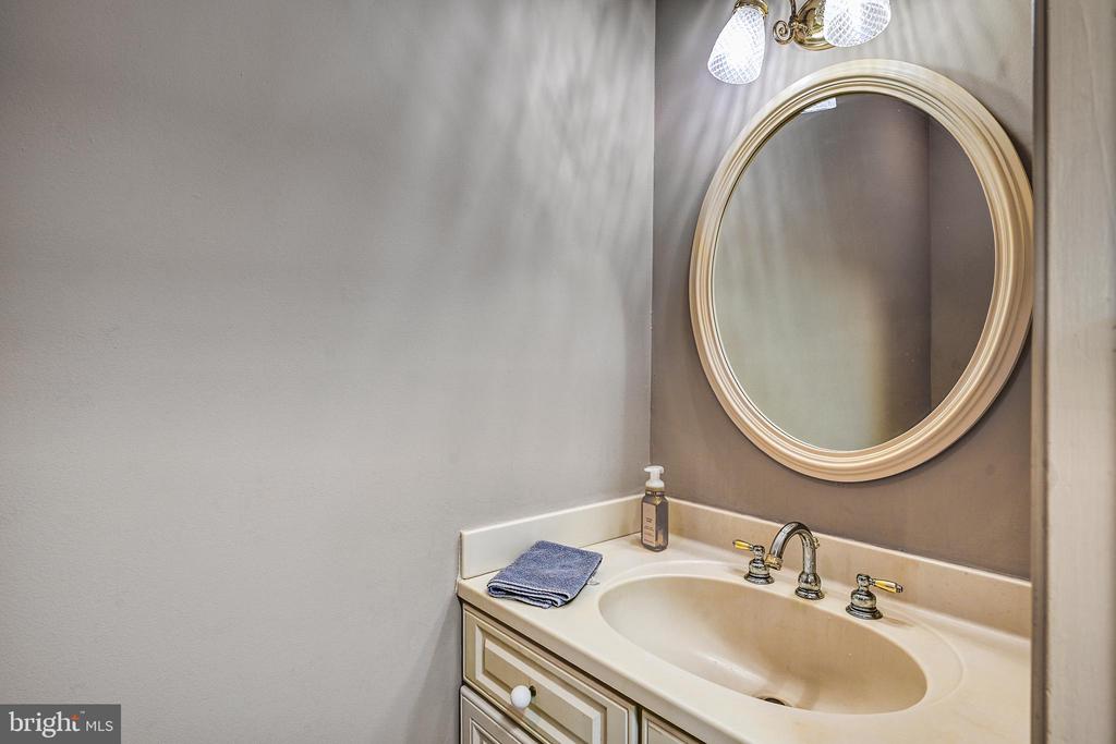 1950 CAMPBELL RD, KESWICK, Virginia 22947, 5 Bedrooms Bedrooms, ,3 BathroomsBathrooms,Residential,1950 CAMPBELL RD,VALA2009450 MLS # VALA2009450