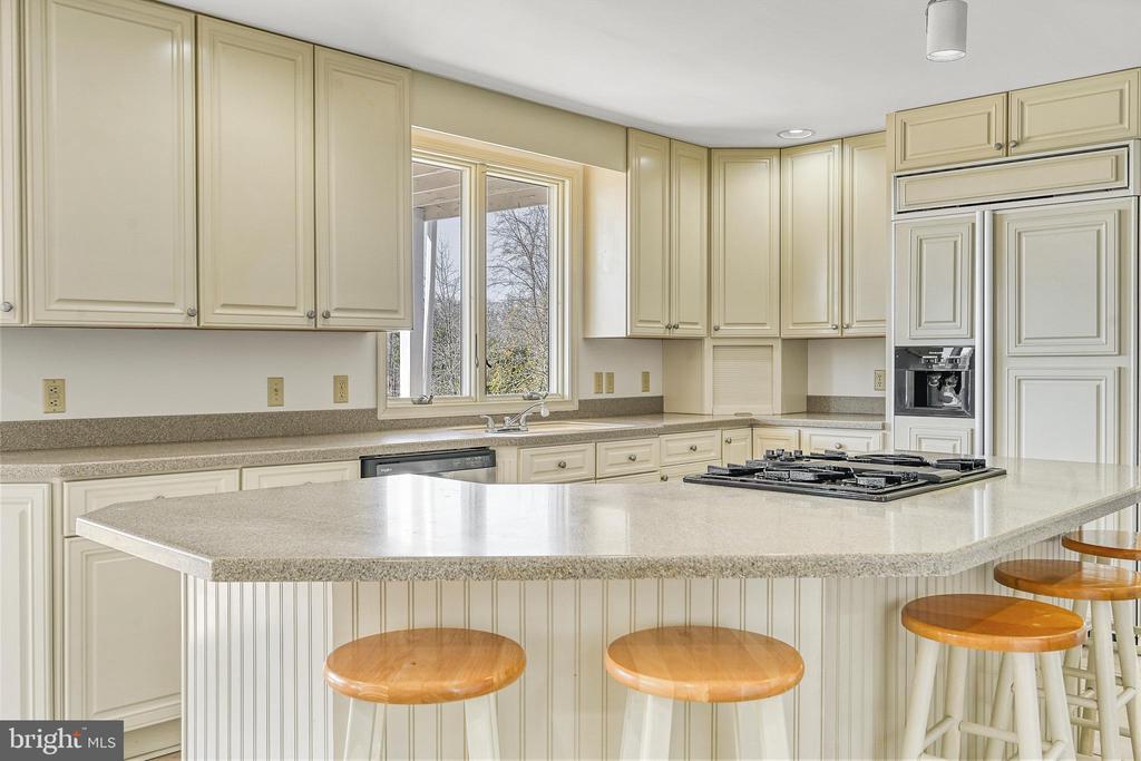 1950 CAMPBELL RD, KESWICK, Virginia 22947, 5 Bedrooms Bedrooms, ,3 BathroomsBathrooms,Residential,1950 CAMPBELL RD,VALA2009450 MLS # VALA2009450