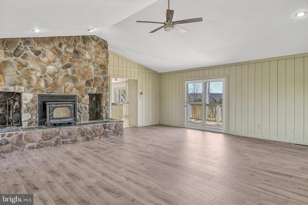 1950 CAMPBELL RD, KESWICK, Virginia 22947, 5 Bedrooms Bedrooms, ,3 BathroomsBathrooms,Residential,1950 CAMPBELL RD,VALA2009450 MLS # VALA2009450