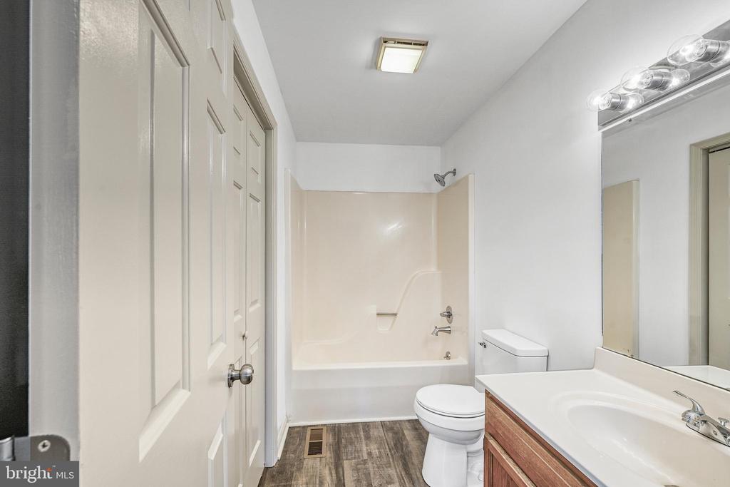 1950 CAMPBELL RD, KESWICK, Virginia 22947, 5 Bedrooms Bedrooms, ,3 BathroomsBathrooms,Residential,1950 CAMPBELL RD,VALA2009450 MLS # VALA2009450