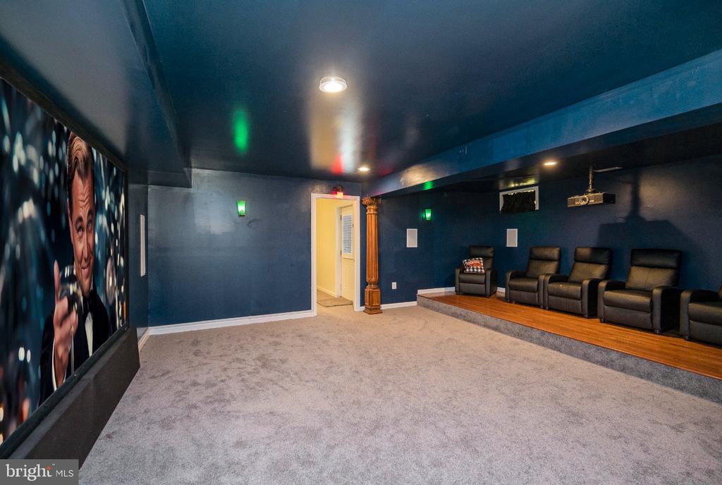 10403 BRECKENRIDGE DR, SPOTSYLVANIA, Virginia 22553, 4 Bedrooms Bedrooms, ,3 BathroomsBathrooms,Residential,10403 BRECKENRIDGE DR,VASP2040434 MLS # VASP2040434