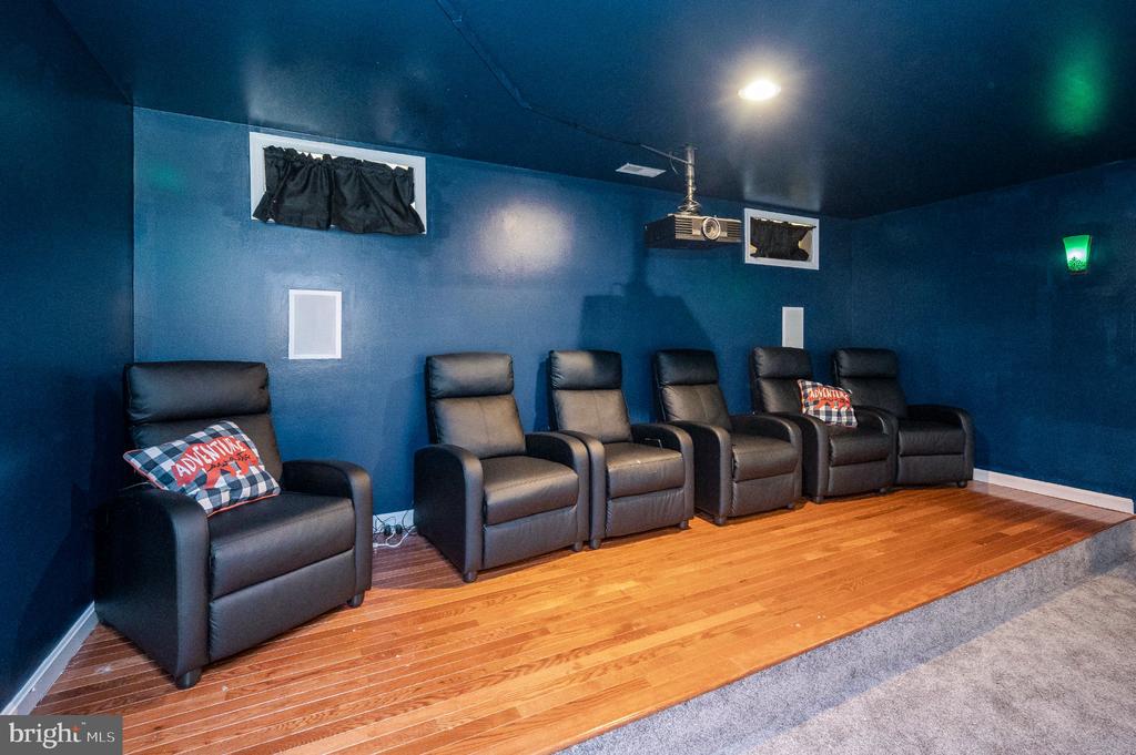 10403 BRECKENRIDGE DR, SPOTSYLVANIA, Virginia 22553, 4 Bedrooms Bedrooms, ,3 BathroomsBathrooms,Residential,10403 BRECKENRIDGE DR,VASP2040434 MLS # VASP2040434