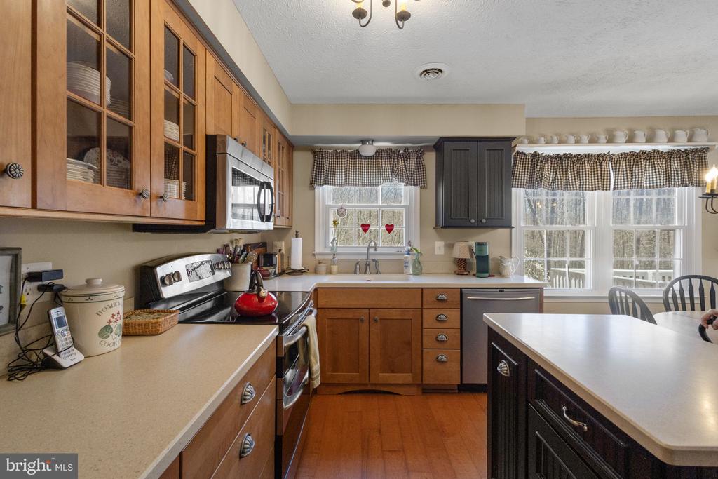 19332 HILLCREST LN, JEFFERSONTON, Virginia 22724, 4 Bedrooms Bedrooms, ,2 BathroomsBathrooms,Residential,19332 HILLCREST LN,VACU2011998 MLS # VACU2011998