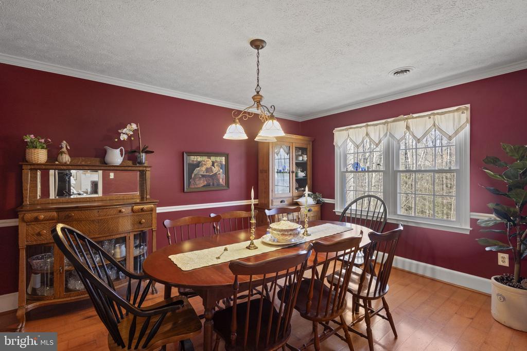 19332 HILLCREST LN, JEFFERSONTON, Virginia 22724, 4 Bedrooms Bedrooms, ,2 BathroomsBathrooms,Residential,19332 HILLCREST LN,VACU2011998 MLS # VACU2011998