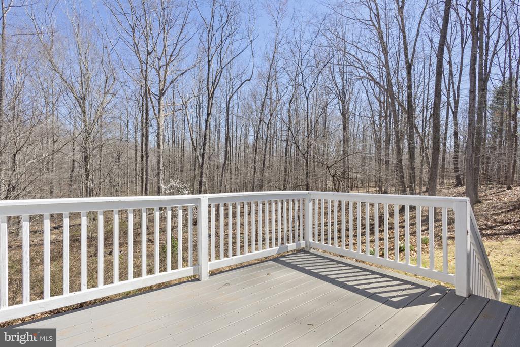 19332 HILLCREST LN, JEFFERSONTON, Virginia 22724, 4 Bedrooms Bedrooms, ,2 BathroomsBathrooms,Residential,19332 HILLCREST LN,VACU2011998 MLS # VACU2011998