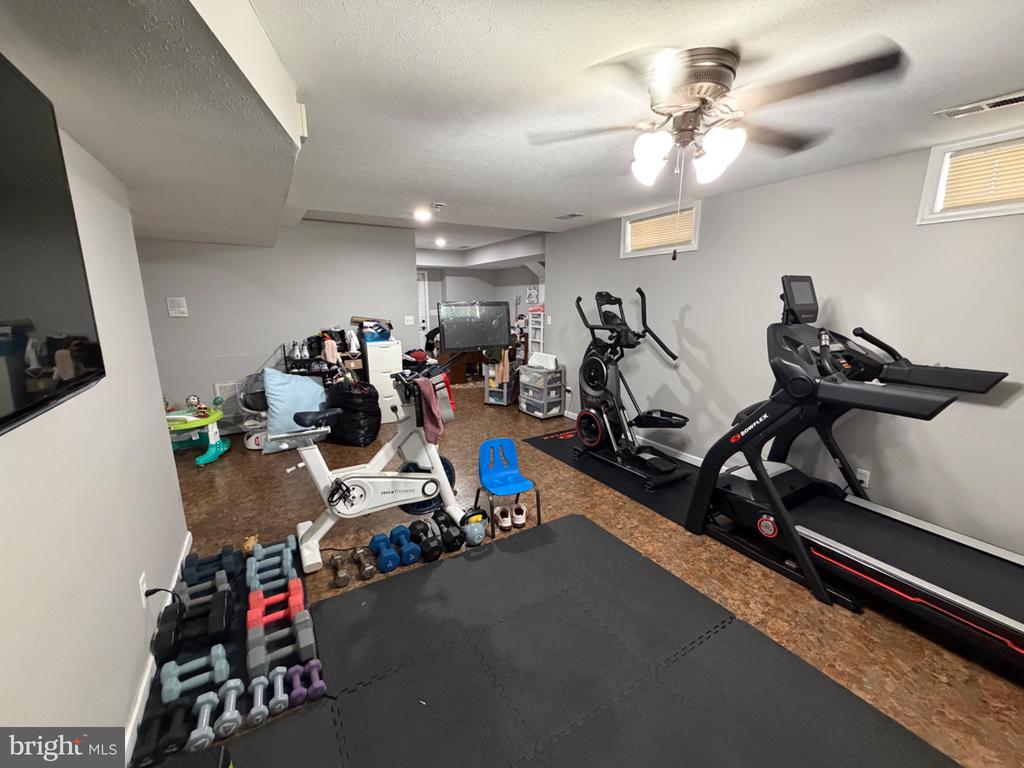 11207 SPRING MEADOW BLVD, FREDERICKSBURG, Virginia 22407, ,Residential,11207 SPRING MEADOW BLVD,VASP2040526 MLS # VASP2040526