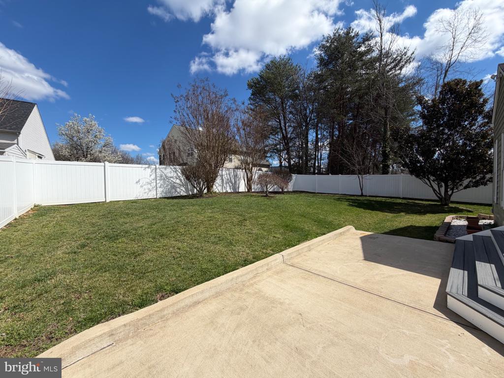 11207 SPRING MEADOW BLVD, FREDERICKSBURG, Virginia 22407, ,Residential,11207 SPRING MEADOW BLVD,VASP2040526 MLS # VASP2040526