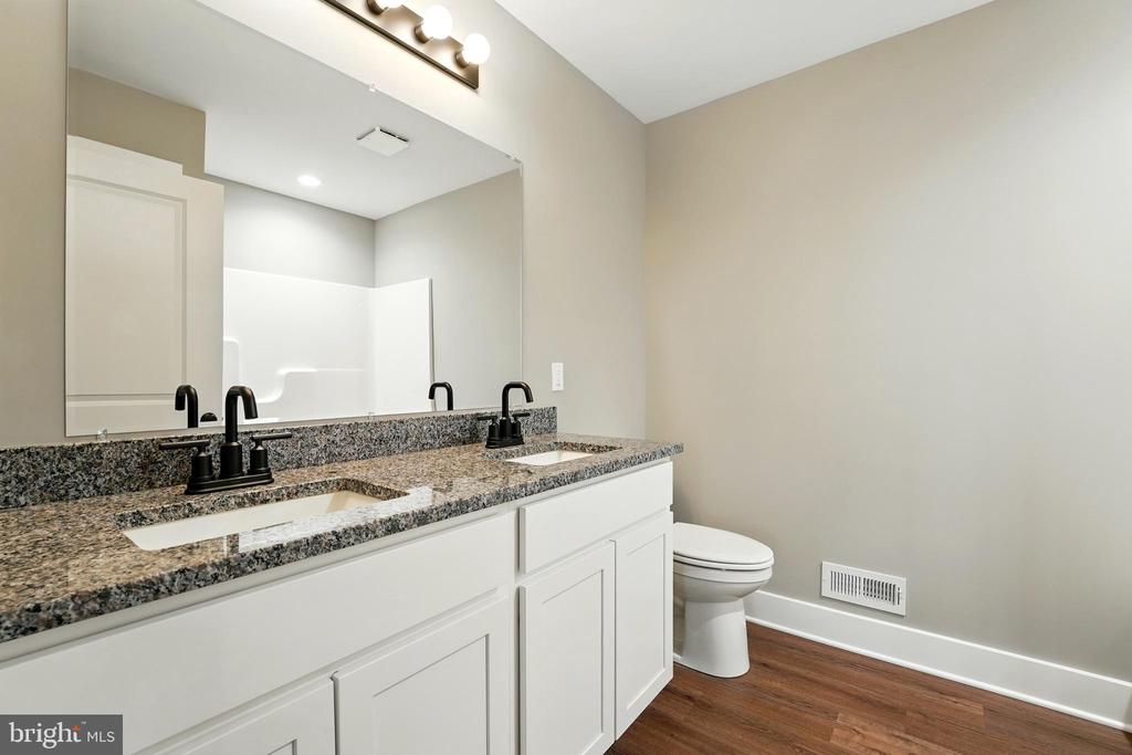 19204 CONSTITUTION HWY, ORANGE, Virginia 22960, 3 Bedrooms Bedrooms, ,2 BathroomsBathrooms,Residential,19204 CONSTITUTION HWY,VAOR2013718 MLS # VAOR2013718