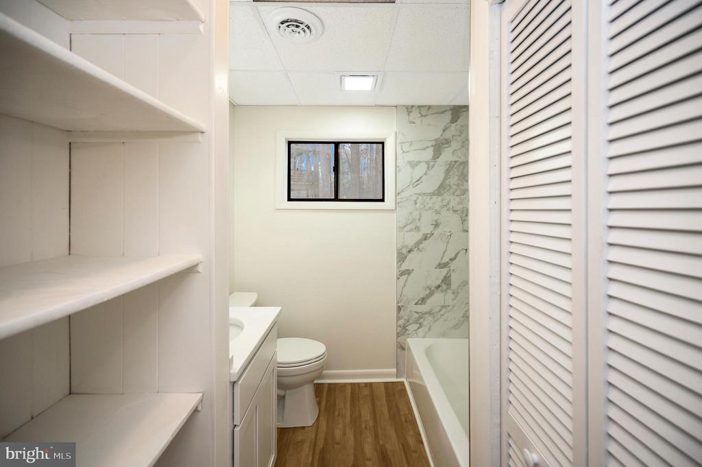 1201 EASTOVER PKWY, LOCUST GROVE, Virginia 22508, 4 Bedrooms Bedrooms, ,2 BathroomsBathrooms,Residential,1201 EASTOVER PKWY,VAOR2013722 MLS # VAOR2013722