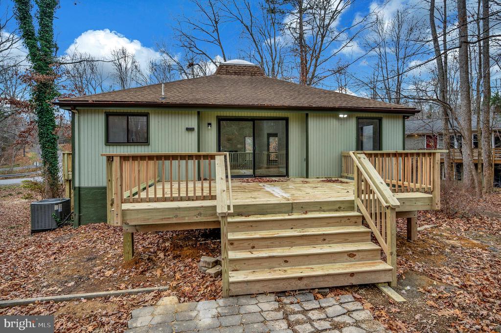 1201 EASTOVER PKWY, LOCUST GROVE, Virginia 22508, 4 Bedrooms Bedrooms, ,2 BathroomsBathrooms,Residential,1201 EASTOVER PKWY,VAOR2013722 MLS # VAOR2013722