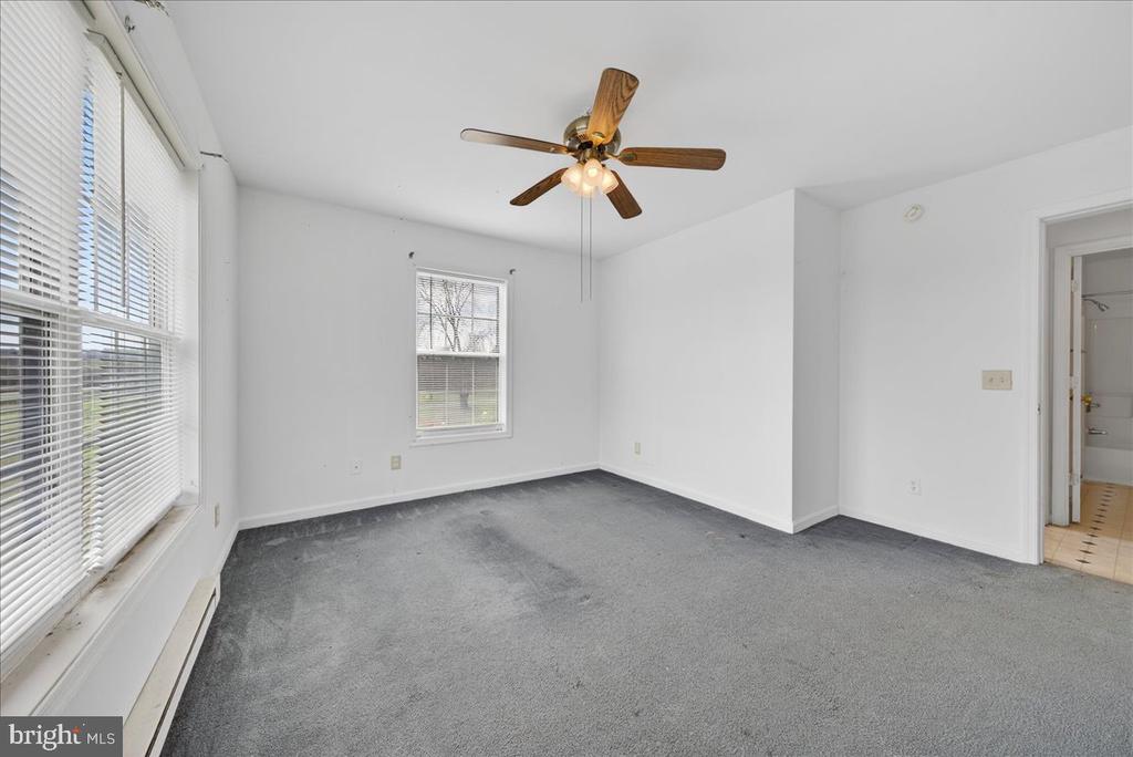 28042 RAPIDAN RD, RAPIDAN, Virginia 22733, 3 Bedrooms Bedrooms, ,2 BathroomsBathrooms,Residential,28042 RAPIDAN RD,VACU2013148 MLS # VACU2013148