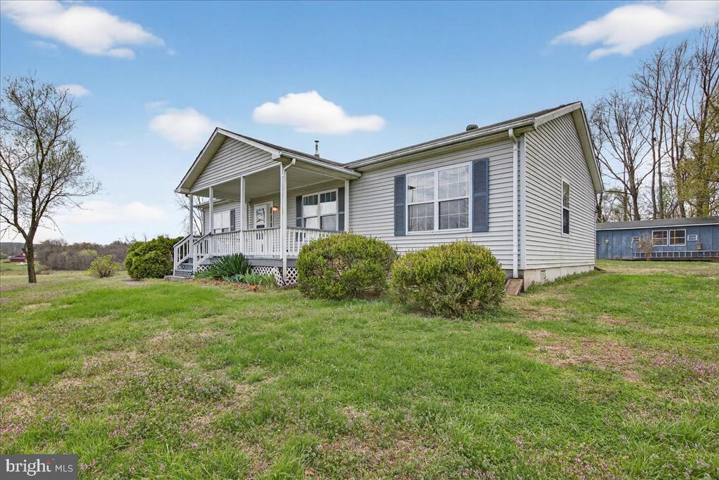 28042 RAPIDAN RD, RAPIDAN, Virginia 22733, 3 Bedrooms Bedrooms, ,2 BathroomsBathrooms,Residential,28042 RAPIDAN RD,VACU2013148 MLS # VACU2013148