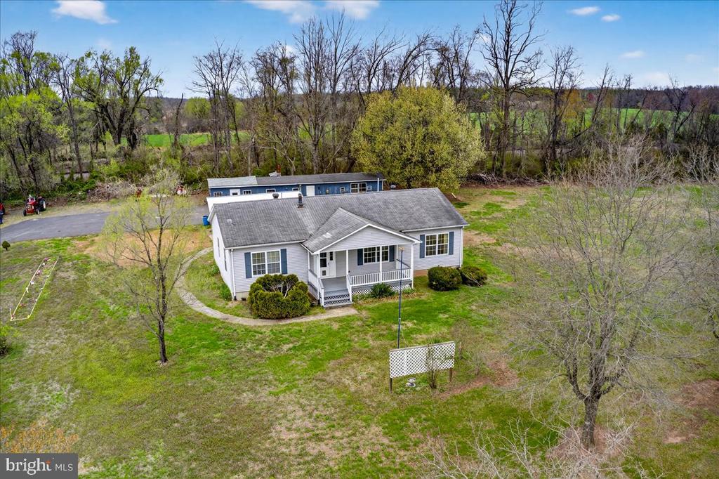 28042 RAPIDAN RD, RAPIDAN, Virginia 22733, 3 Bedrooms Bedrooms, ,2 BathroomsBathrooms,Residential,28042 RAPIDAN RD,VACU2013148 MLS # VACU2013148