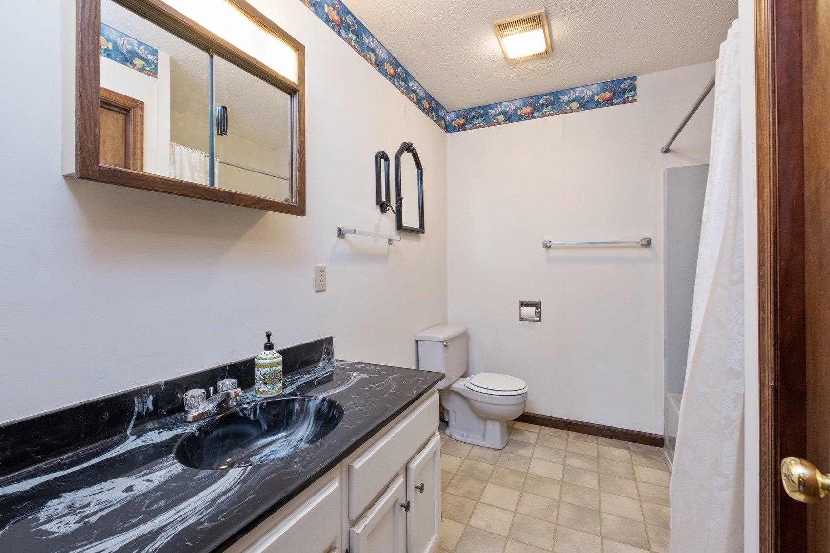 103 HOLLY HILL DR, BRIDGEWATER, Virginia 22812, 3 Bedrooms Bedrooms, ,2 BathroomsBathrooms,Residential,103 HOLLY HILL DR,673303 MLS # 673303