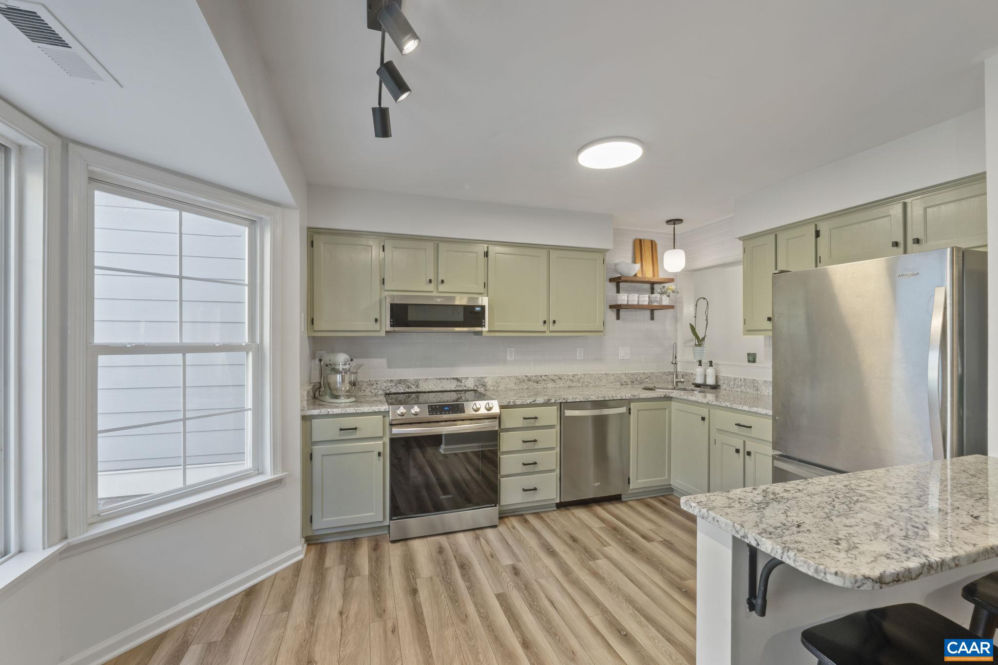 3278 GATEWAY CIR, CHARLOTTESVILLE, Virginia 22911, 3 Bedrooms Bedrooms, ,2 BathroomsBathrooms,Residential,3278 GATEWAY CIR,674609 MLS # 674609