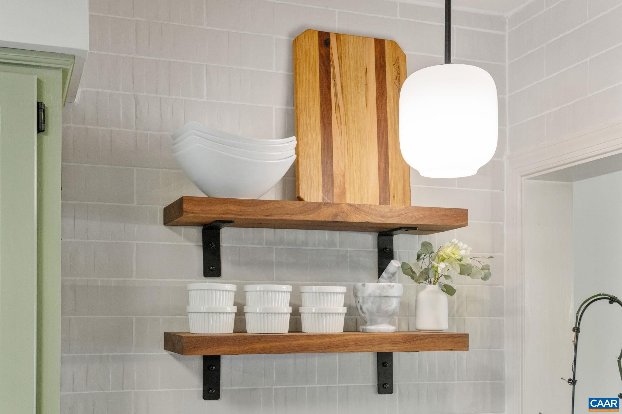 3278 GATEWAY CIR, CHARLOTTESVILLE, Virginia 22911, 3 Bedrooms Bedrooms, ,2 BathroomsBathrooms,Residential,3278 GATEWAY CIR,674609 MLS # 674609