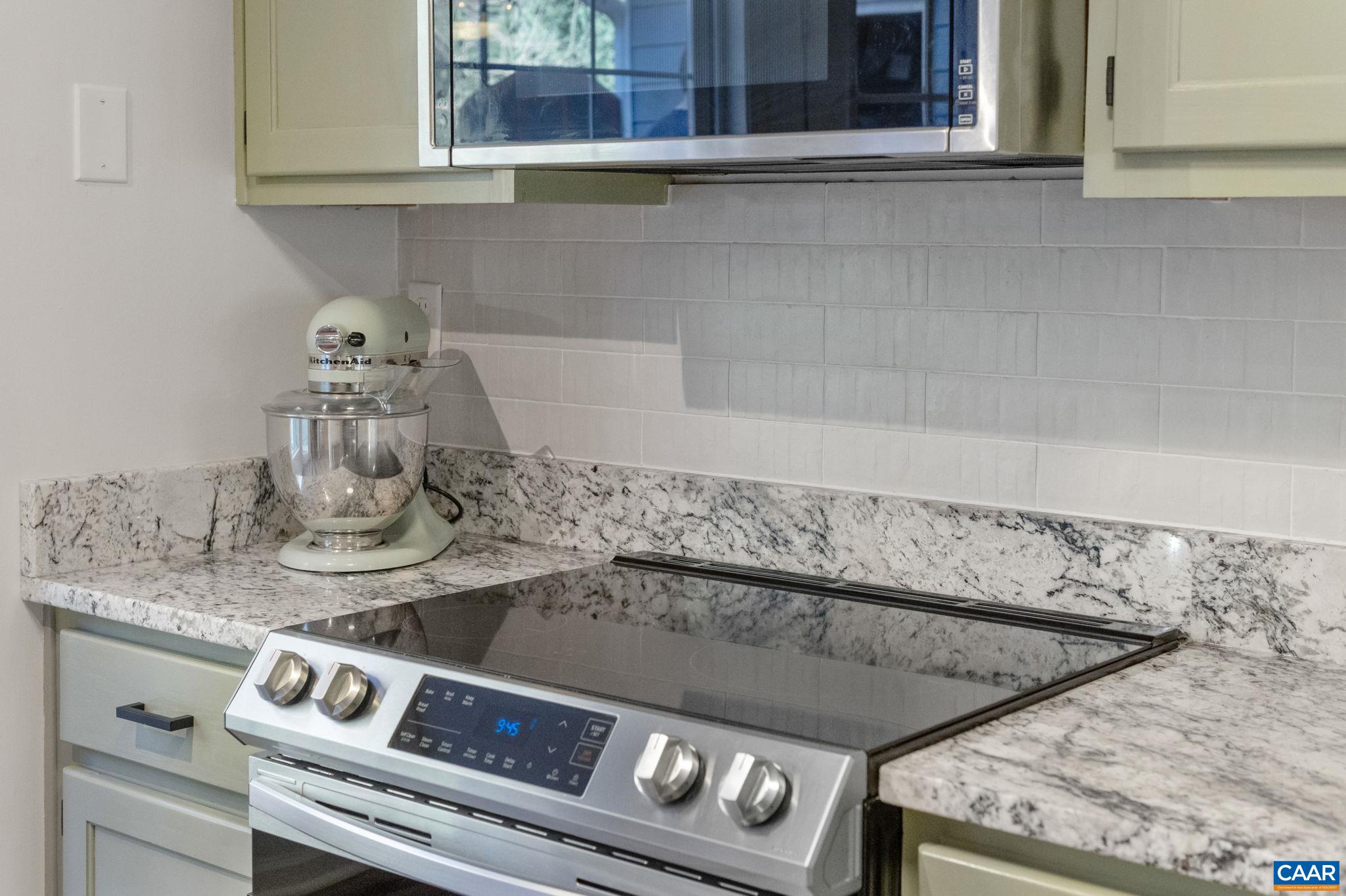 3278 GATEWAY CIR, CHARLOTTESVILLE, Virginia 22911, 3 Bedrooms Bedrooms, ,2 BathroomsBathrooms,Residential,3278 GATEWAY CIR,674609 MLS # 674609