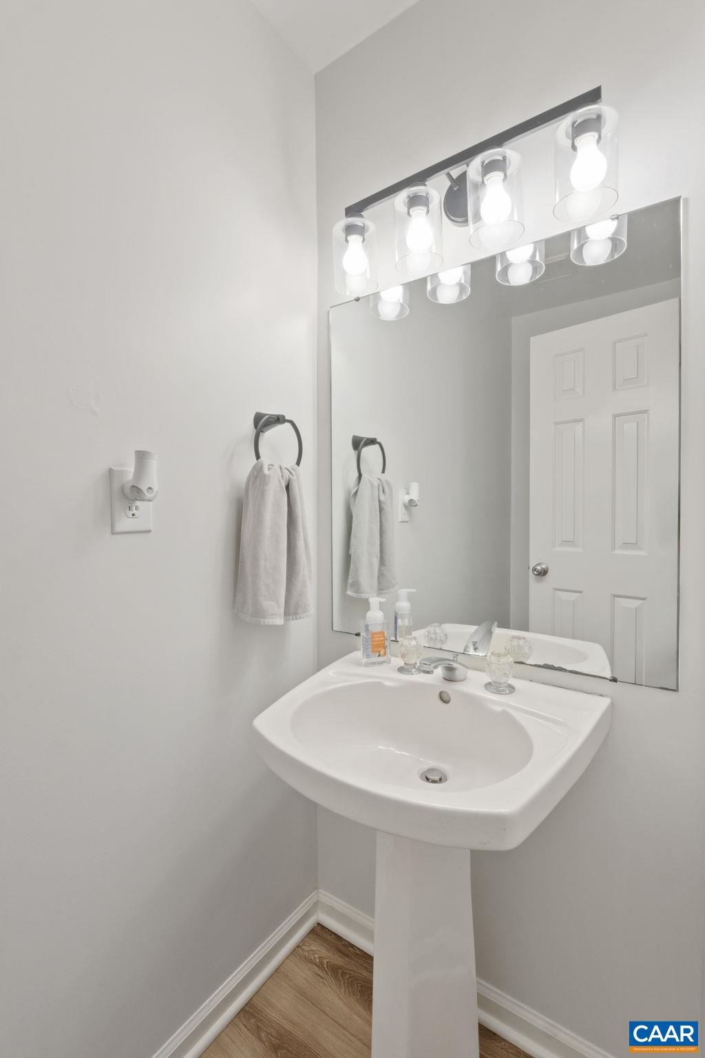 3278 GATEWAY CIR, CHARLOTTESVILLE, Virginia 22911, 3 Bedrooms Bedrooms, ,2 BathroomsBathrooms,Residential,3278 GATEWAY CIR,674609 MLS # 674609