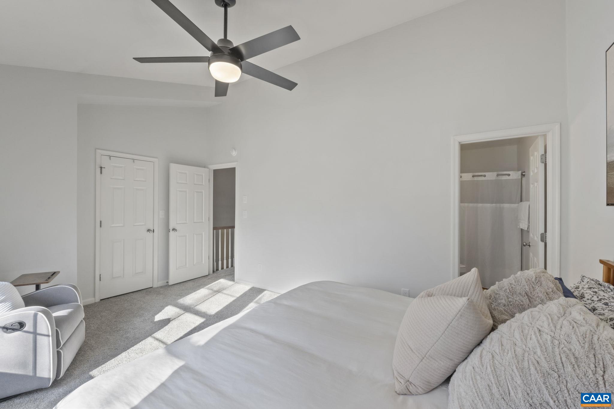 3278 GATEWAY CIR, CHARLOTTESVILLE, Virginia 22911, 3 Bedrooms Bedrooms, ,2 BathroomsBathrooms,Residential,3278 GATEWAY CIR,674609 MLS # 674609