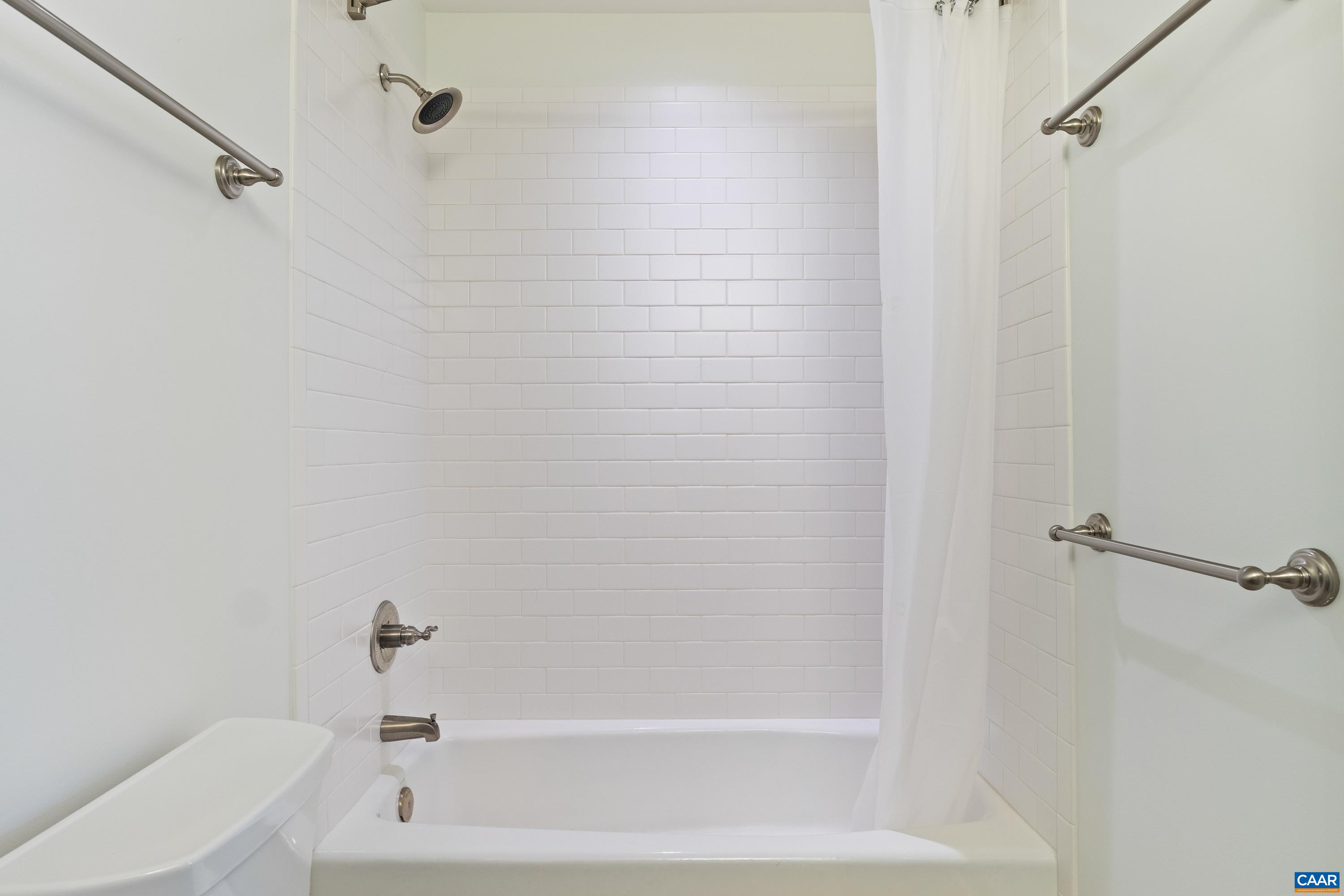 2621 S BENNINGTON RD, CHARLOTTESVILLE, Virginia 22901, 5 Bedrooms Bedrooms, ,5 BathroomsBathrooms,Residential,OUT OF BOUNDS VILLA I,2621 S BENNINGTON RD,674656 MLS # 674656