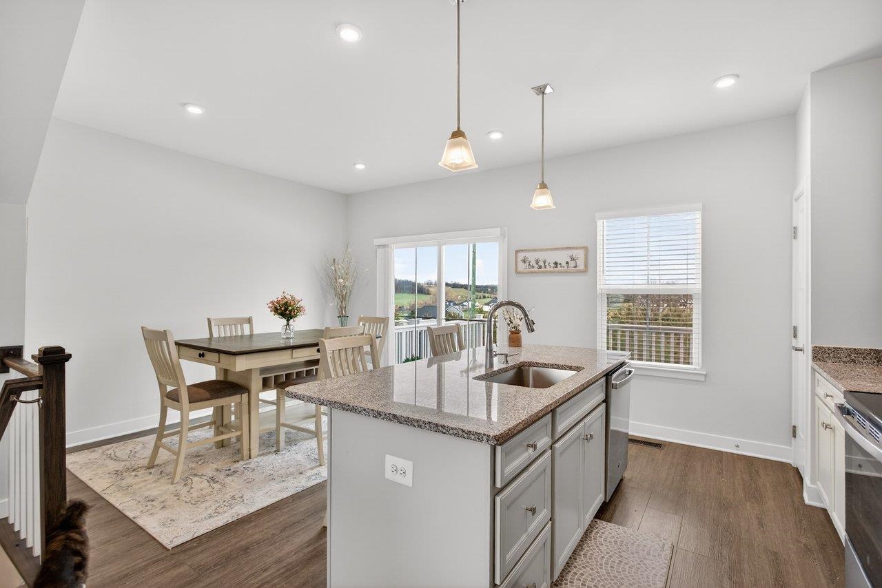 4537 DRYSDALE ST, ROCKINGHAM, Virginia 22801, 3 Bedrooms Bedrooms, ,2 BathroomsBathrooms,Residential,4537 DRYSDALE ST,674994 MLS # 674994