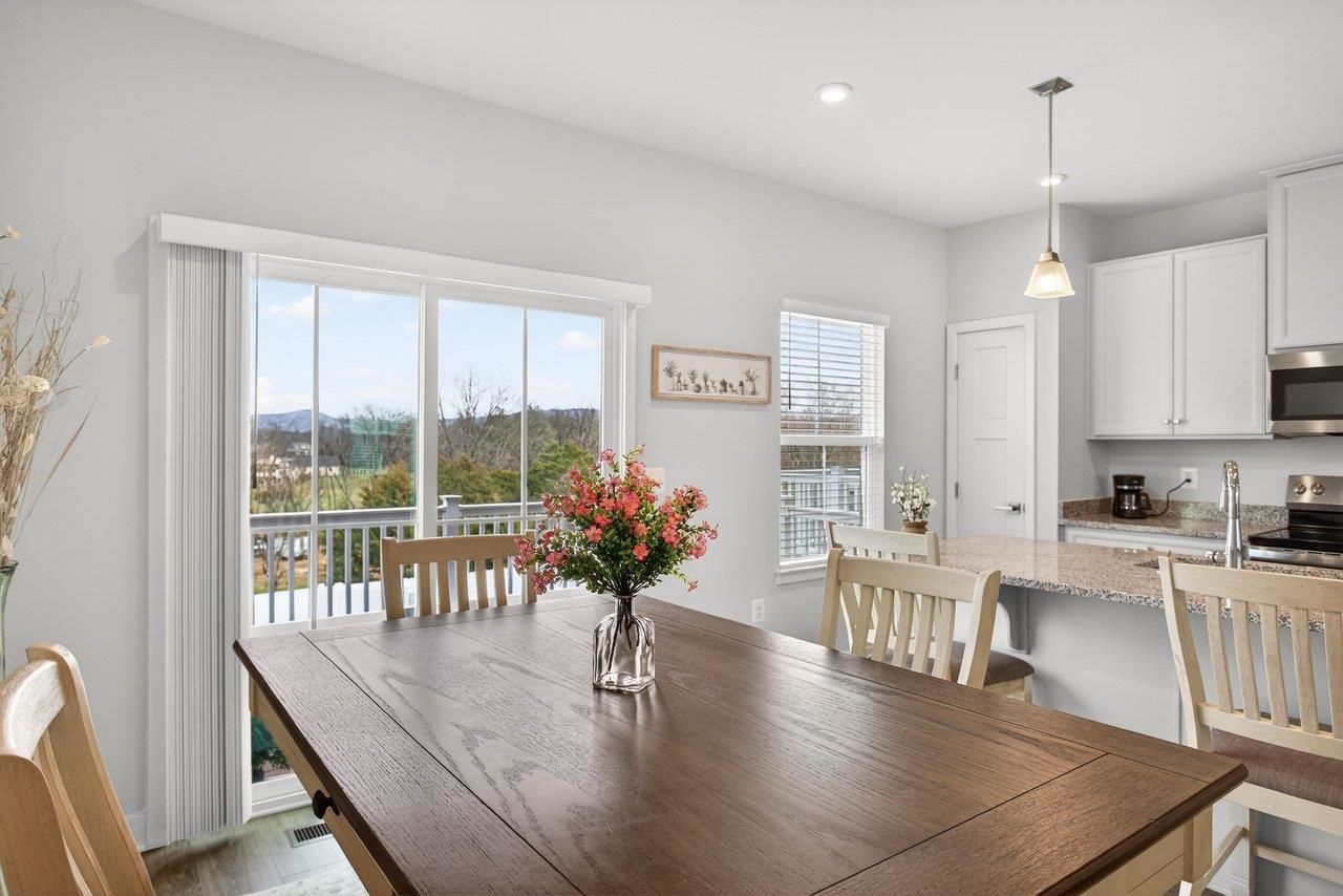 4537 DRYSDALE ST, ROCKINGHAM, Virginia 22801, 3 Bedrooms Bedrooms, ,2 BathroomsBathrooms,Residential,4537 DRYSDALE ST,674994 MLS # 674994