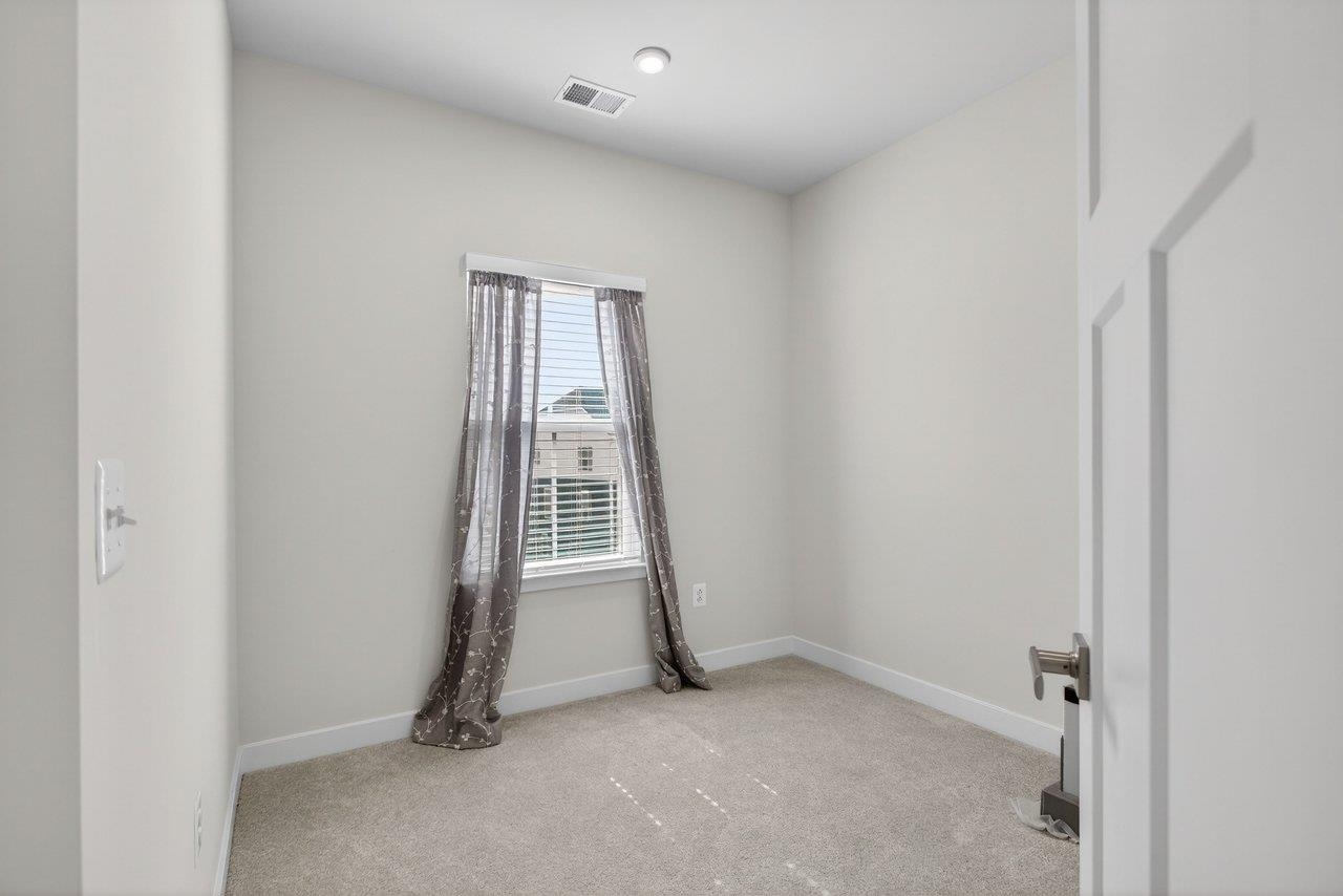 4537 DRYSDALE ST, ROCKINGHAM, Virginia 22801, 3 Bedrooms Bedrooms, ,2 BathroomsBathrooms,Residential,4537 DRYSDALE ST,674994 MLS # 674994