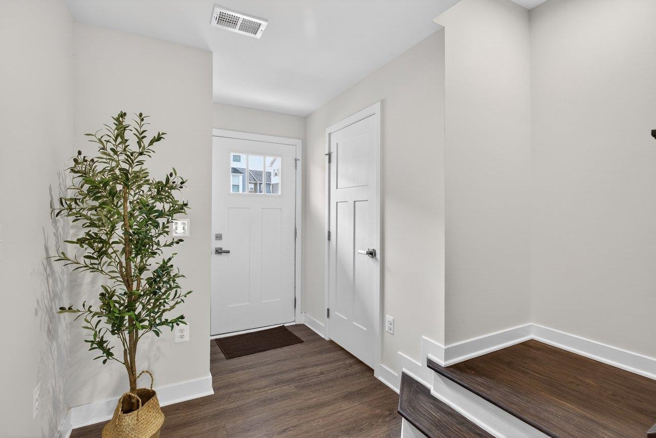 4537 DRYSDALE ST, ROCKINGHAM, Virginia 22801, 3 Bedrooms Bedrooms, ,2 BathroomsBathrooms,Residential,4537 DRYSDALE ST,674994 MLS # 674994