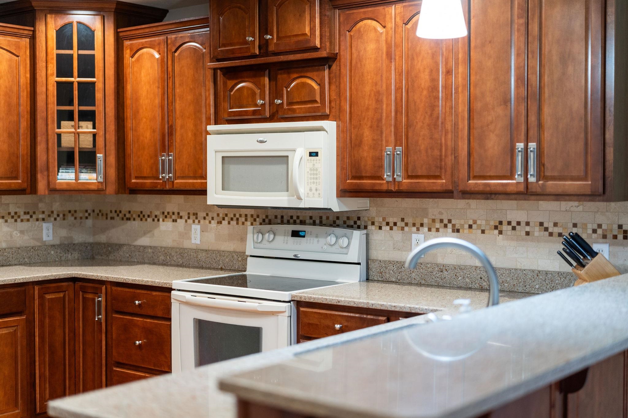 800 WATERTON ST, STAUNTON, Virginia 24401, 3 Bedrooms Bedrooms, ,2 BathroomsBathrooms,Residential,800 WATERTON ST,675145 MLS # 675145